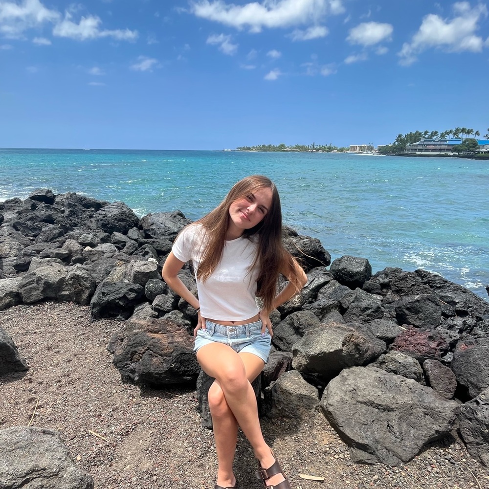 Meet your Posher, Bethany